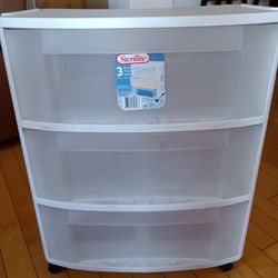 Plastic Storage With Wheels 