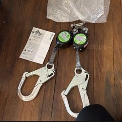 6 ft. Leading Edge Twin Leg Web Self Retracting Lifeline Device with Form Hook
