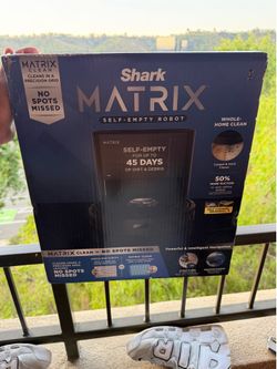 🔥 Brand New Shark Matrix Self-Empty Robot Vacuum 🔥