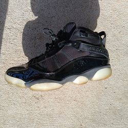 SIZE 10 NIKE AIR JORDAN BLACK 🧊 ICE BOTTOMS