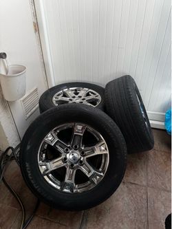 2021 Ford F-150 OEM 18” rims and tires
