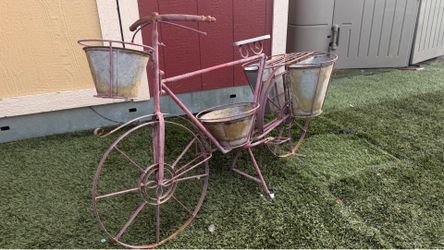 Bicycle flower stand