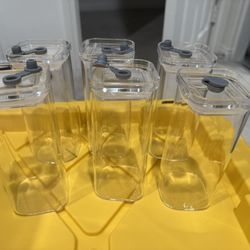 Set Of 6 Brand New Drinking Glass With Lids