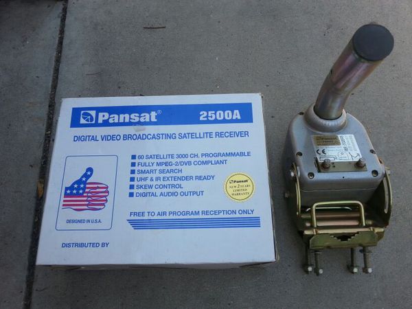 Pansat 2500A satellite receiver and Pansat PM900 satellite finder motor