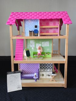 Large Dollhouse By Kidkraft