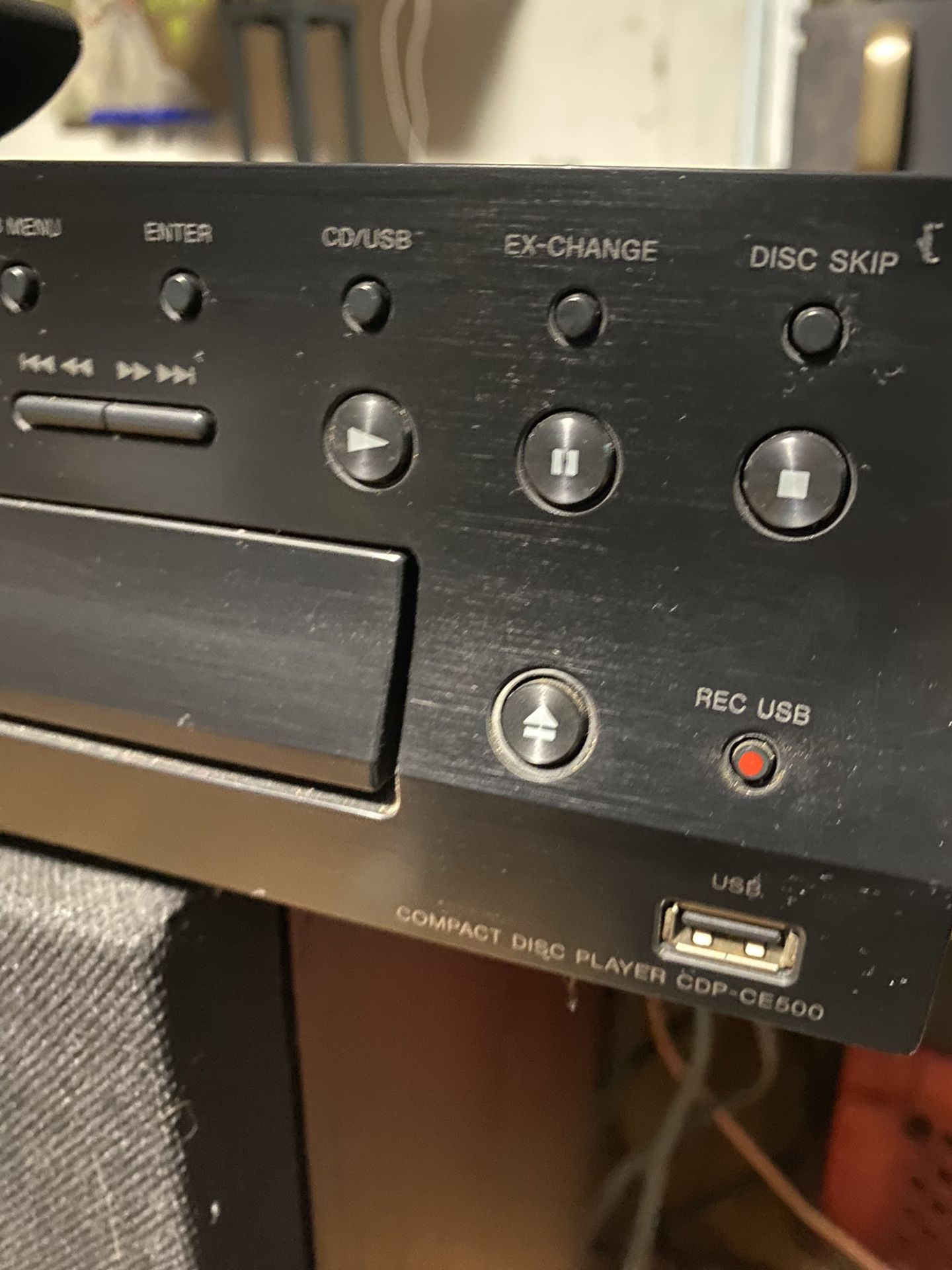 SONY CDP CE-500 5 Disk Player