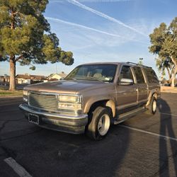 1997 GMC Suburban 