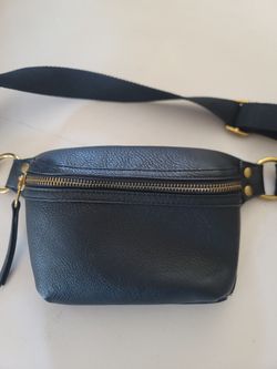 Waist/ Crossbody/over The Shoulder Purse/bag