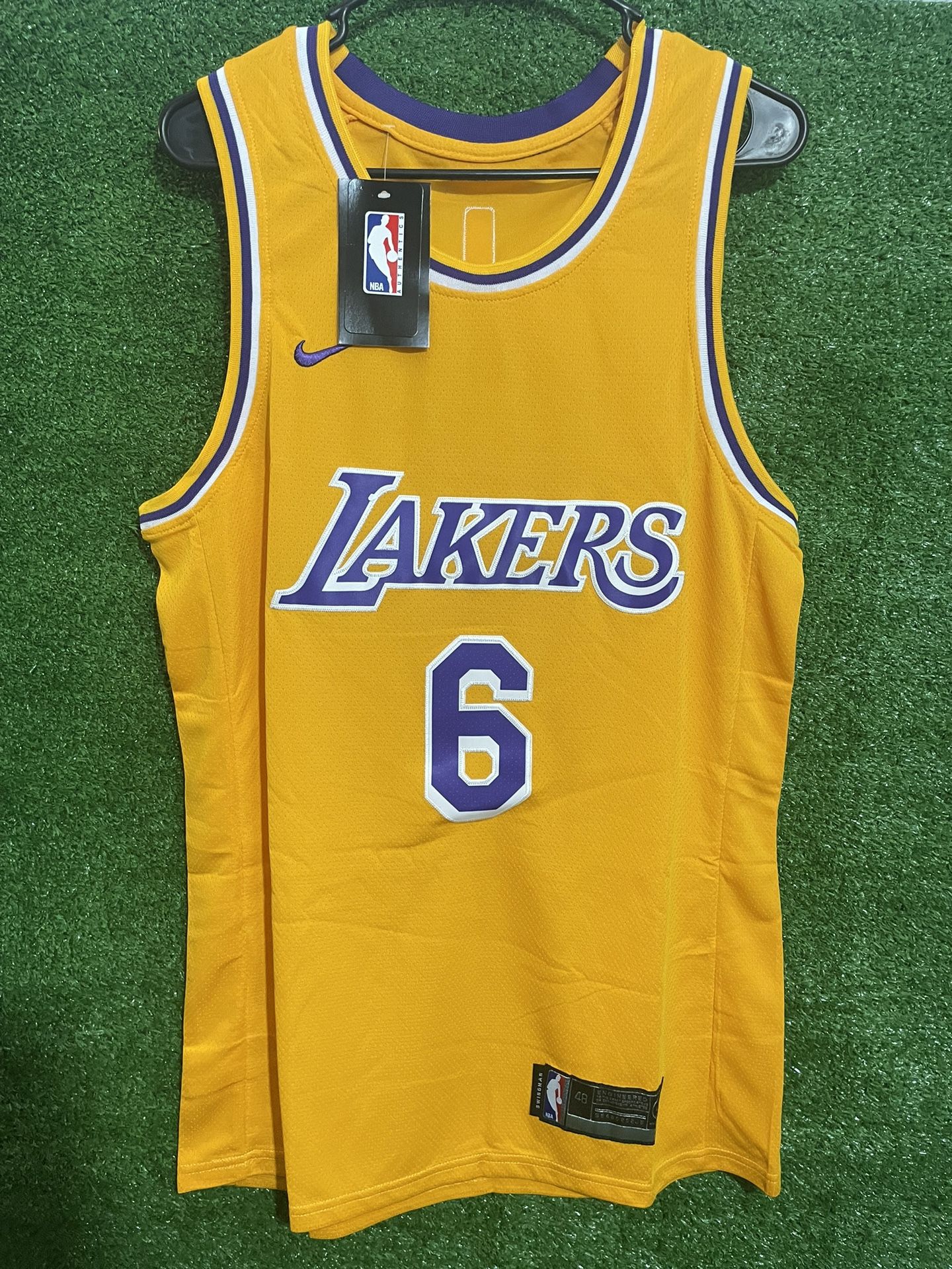 LEBRON JAMES LOS ANGELES LAKERS NIKE JERSEY BRAND NEW WITH TAGS SIZE MEDIUM & XL AVAILABLE 