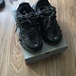 balenciaga tracks