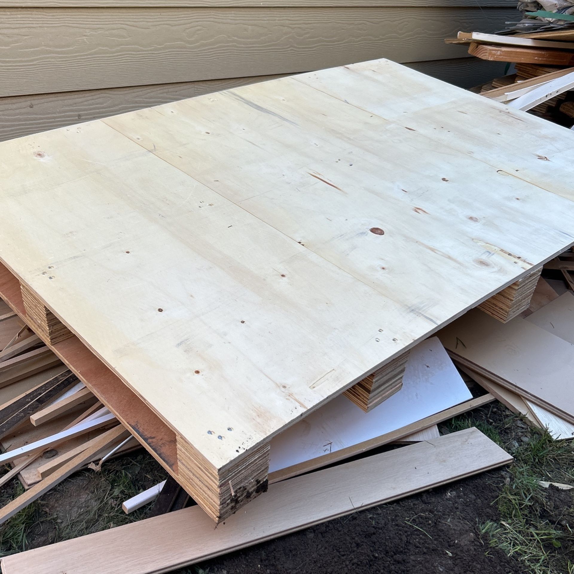 Free Pallets