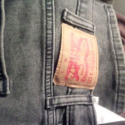 Levi's Men's Size W40--L32