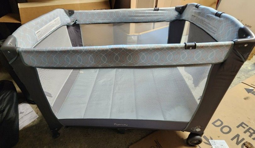 Ingenuity Pack N Play Portable Play Yard