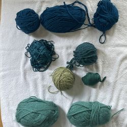 Assortment Of Yarn 