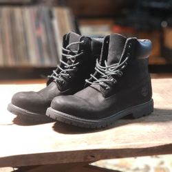 NEW TIMBERLAND BOOTS

Women's  Size 7

