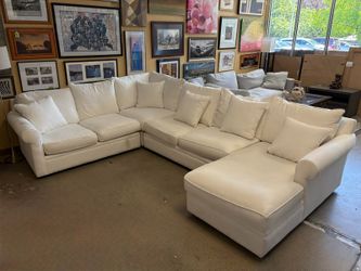 MACY’S Modern Concepts White Fabric Corner Sectional w/ Chaise