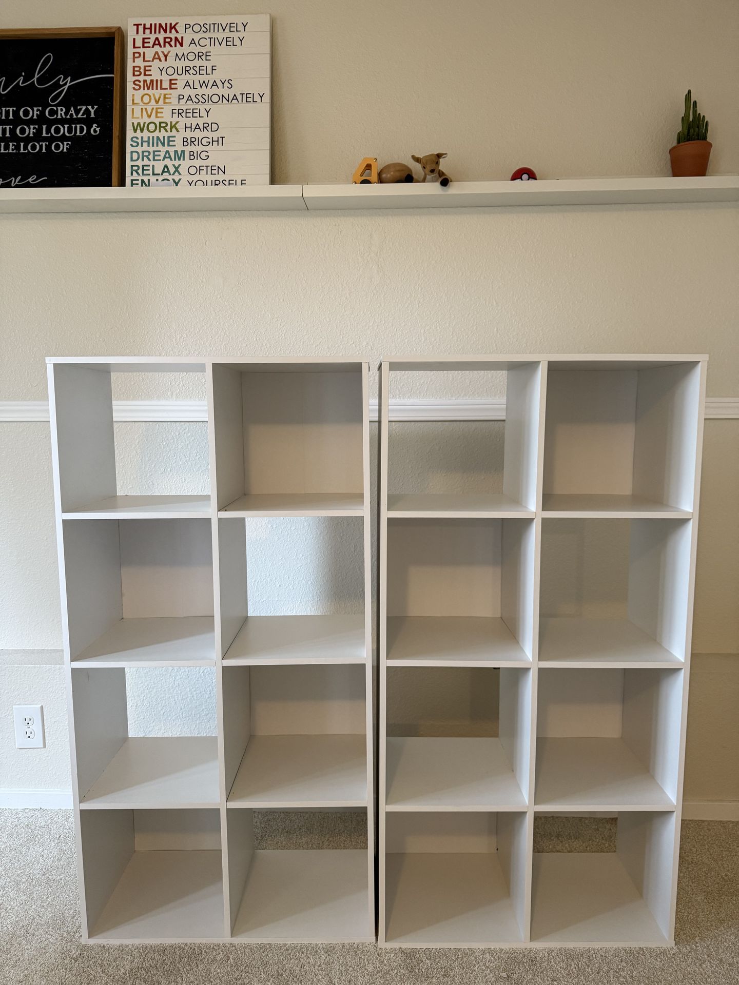 Like new Target Brightroom 8 cube organizer 1 Left