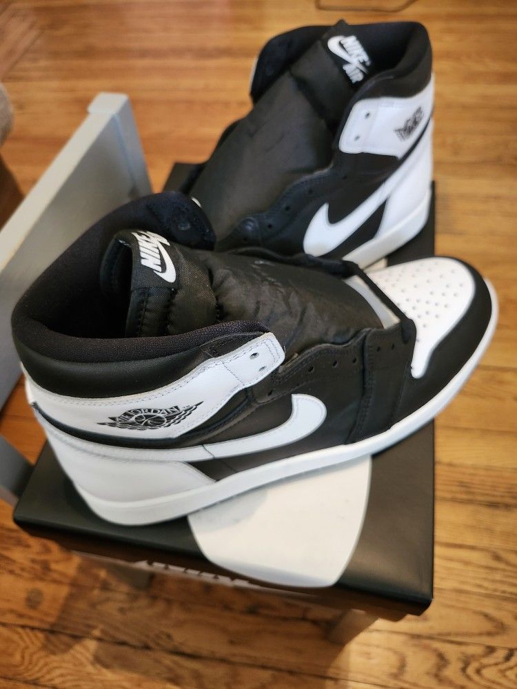 Nike Air Jordan 1 Retro High OG Shoe Black White
