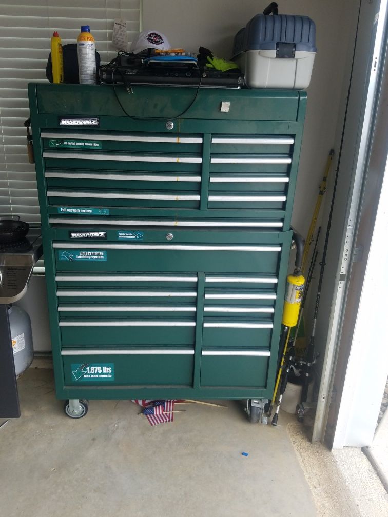 Rolling tool box full of tools 449.00