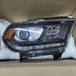 2014 2015 2016 Dodge Durango Headlamps OEM