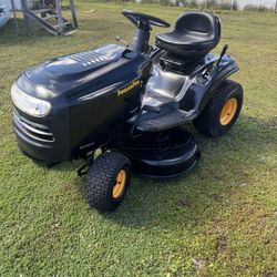 Riding Mower For Sale Good Conditions 