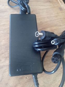 AC POWER CHARGER 36V BATTERY LI-ION FOR ELECTRIC BIKE, SCOOTER 3 DIFFERENTS MODELS 42 VOLTS - 2 A