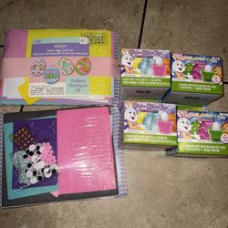 New Easter Craft Kits & Egg Decorating Suppliest