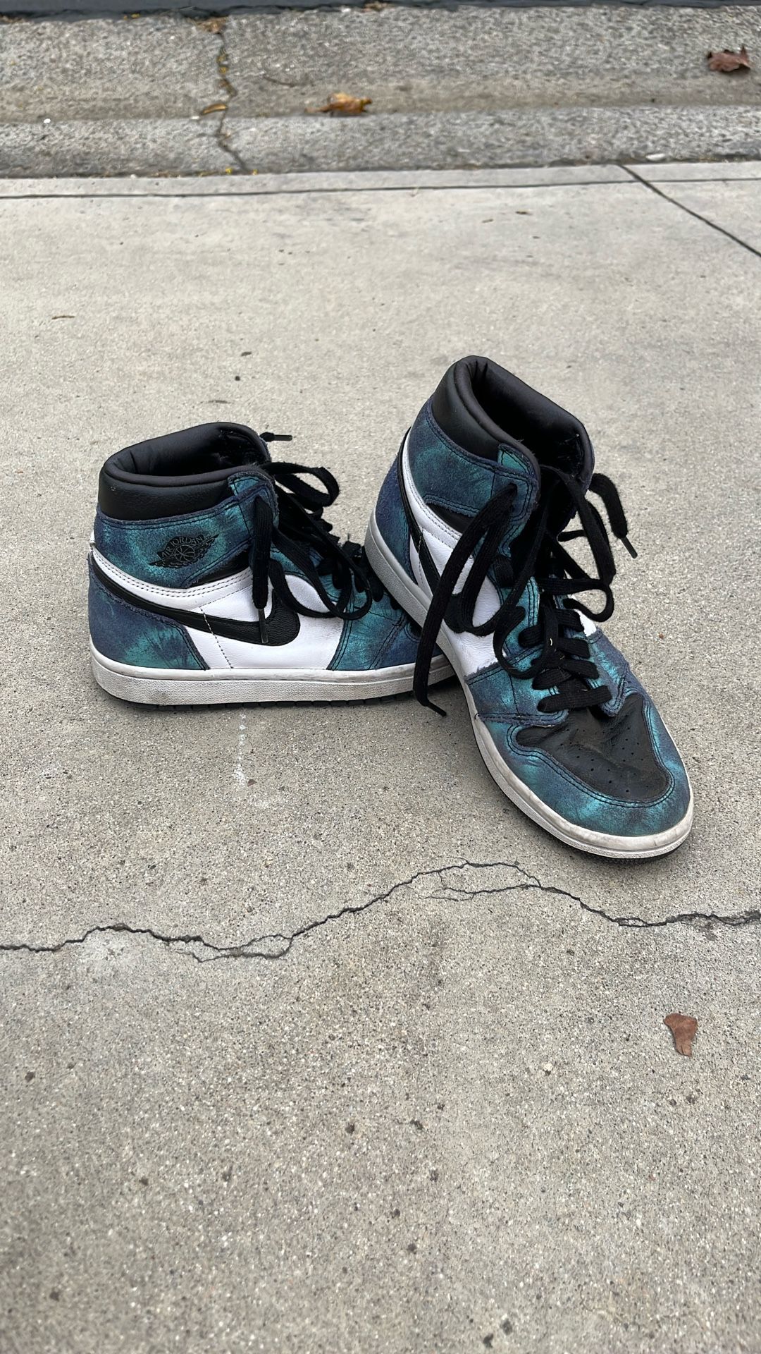 Nike High Top Womens Leather Tennis Shoes