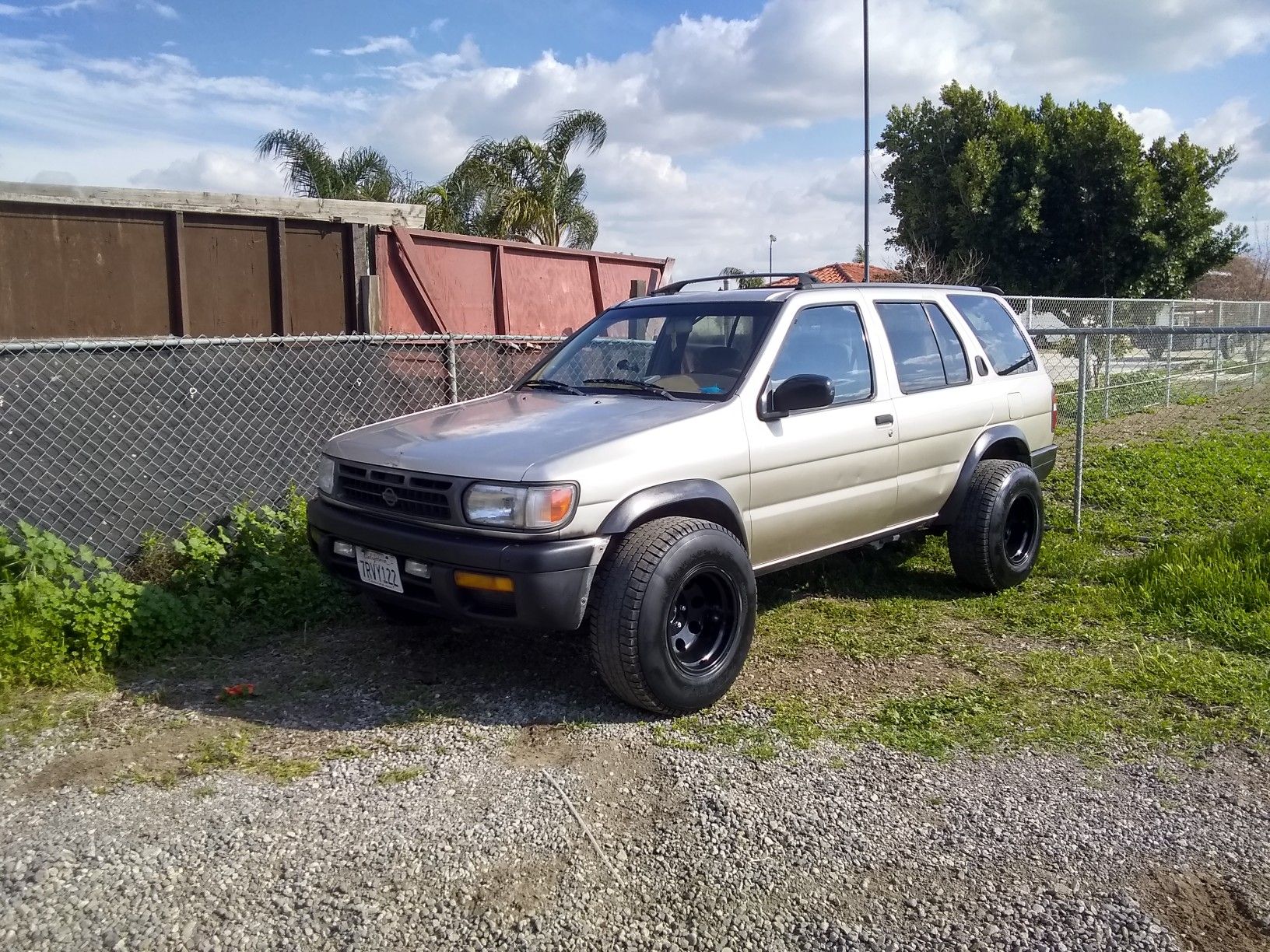 1996 Nissan Pathfinder