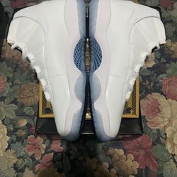 Legend blue Jordan 11