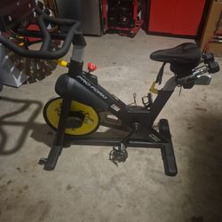 Stationary bike