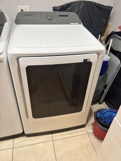 Samsung Electric Dryer
