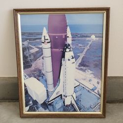 Space Ship Endeavor Picture 