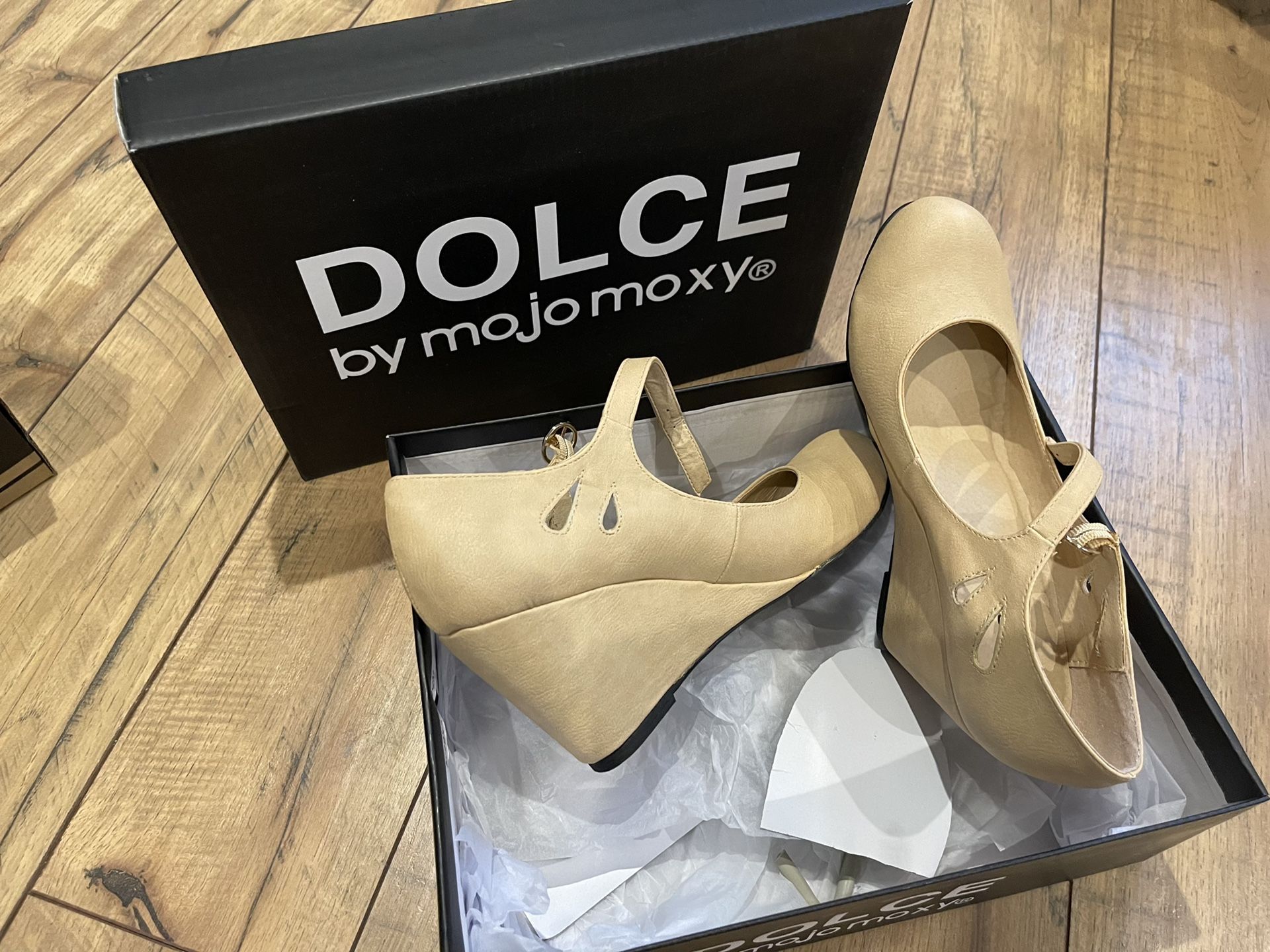 DOLCE Mary Jane wedges, size 6.5