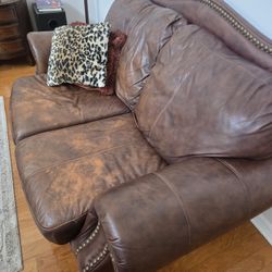  Couches For Sale 