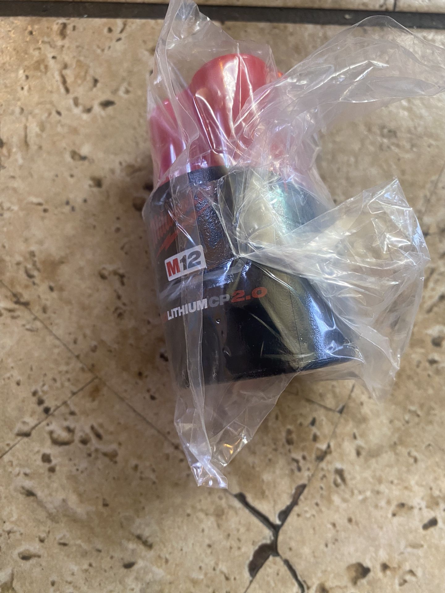 Milwaukee M 12. 2.0 Battery
