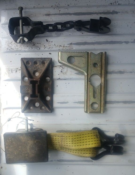 Hi Lift Jack Accessories- Wheel Lift, Bumper Lift,  Winch Spreader Clamp Piece, HD Cast Base. Jeep Kit