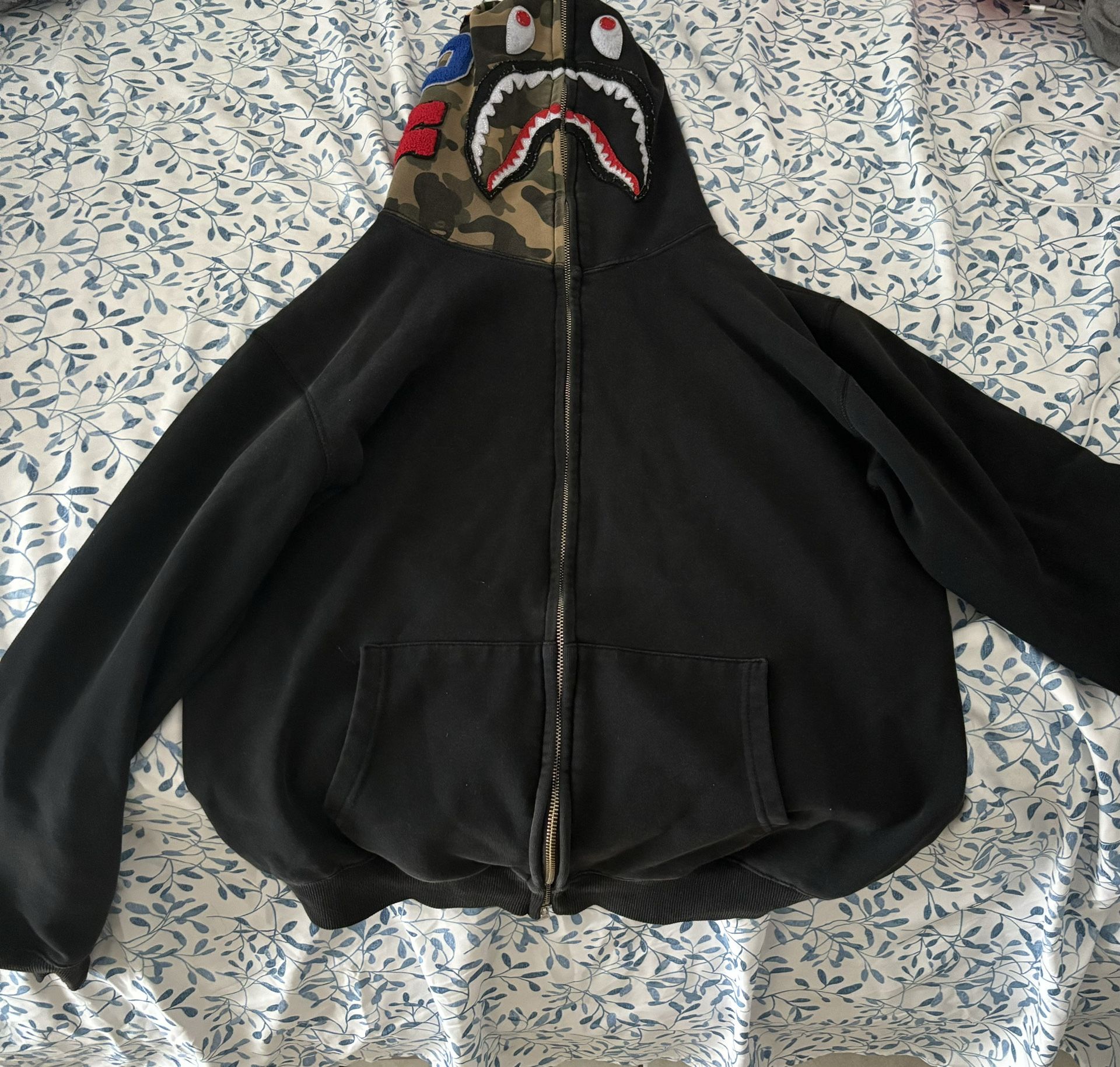 Bape Hoodie Authentic