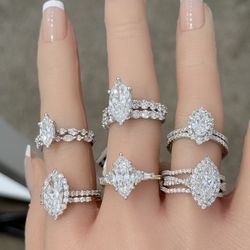 1.75-5.00Ctw 14KT IGI Certified Marquise Lab Diamond Bridal Ring Set 