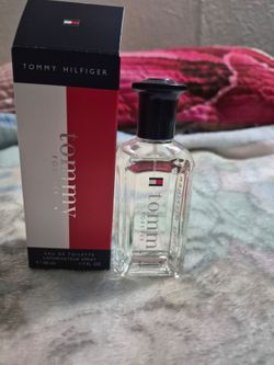 T.O.M.M Y MEN PERFUME