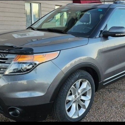 2013 Ford Explorer