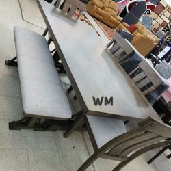 Quincy Grayish Brown Rectangular Dining Set /Dining table and Chairs 