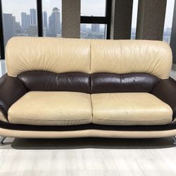 Modern Two-Tone Leather Sofa – Stylish, Comfortable & Priced to Sell 🛋 