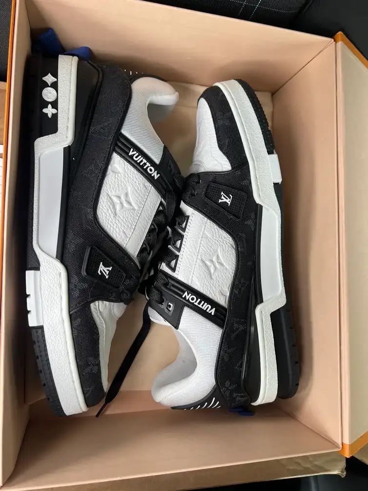 Louis Vuitton Trainers