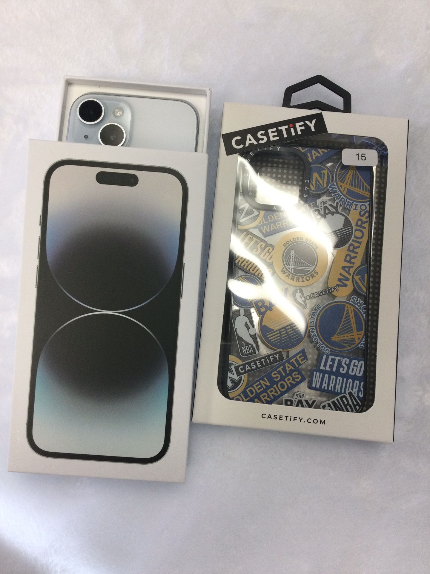 iPhone 15 128GB UNLOCKED