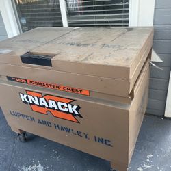 Knaack Rolling Secure Box
