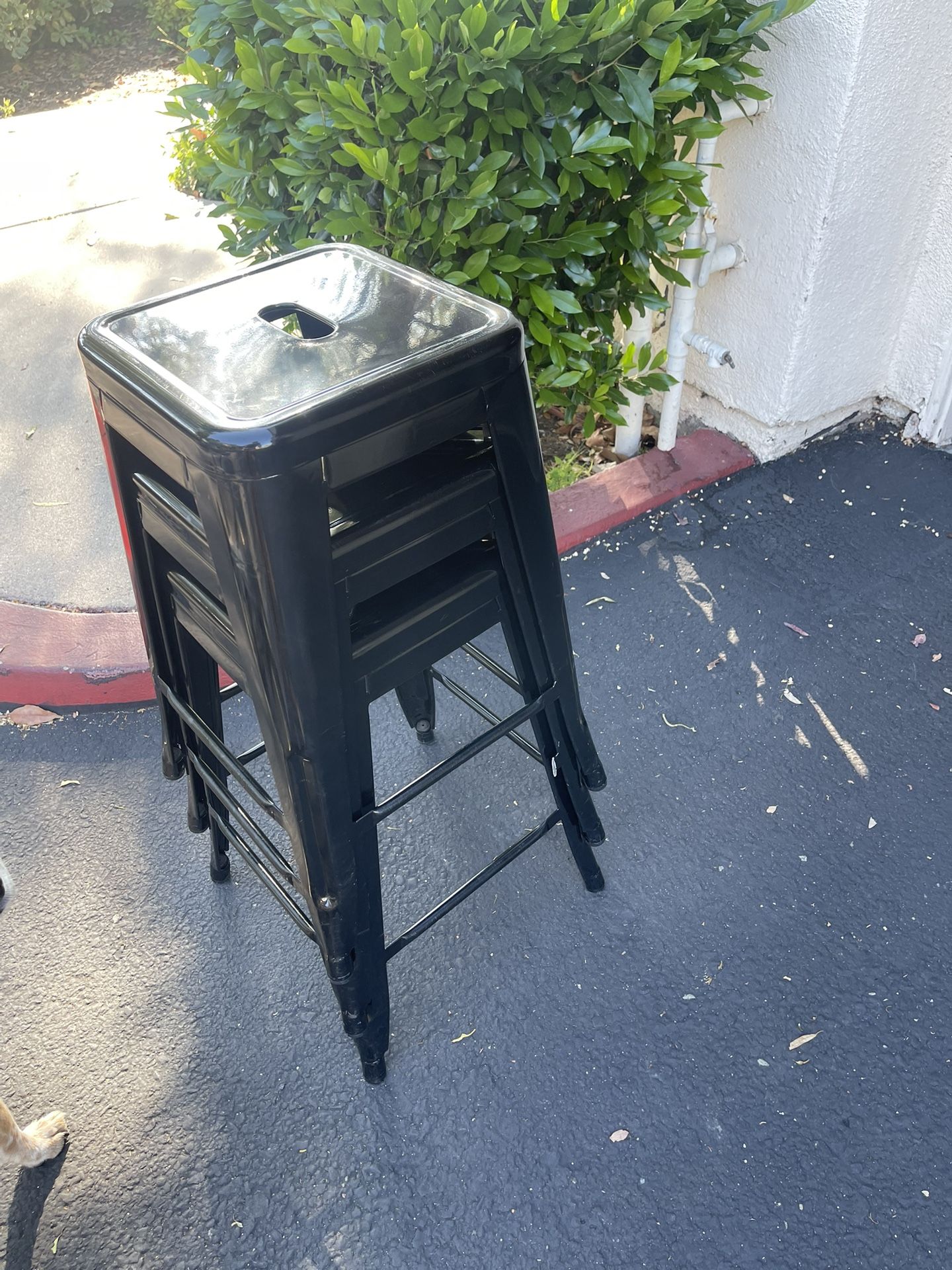 Black Metal Bar Stools