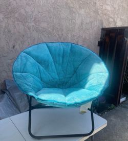 Mainstays Saucer Chair for Kids and Teens,
