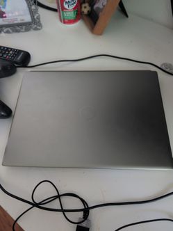 Dell Laptop 14 inch brand new barely used