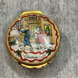 Halcyon Days Enamel Christmas 1985 Enamel Trinket Box